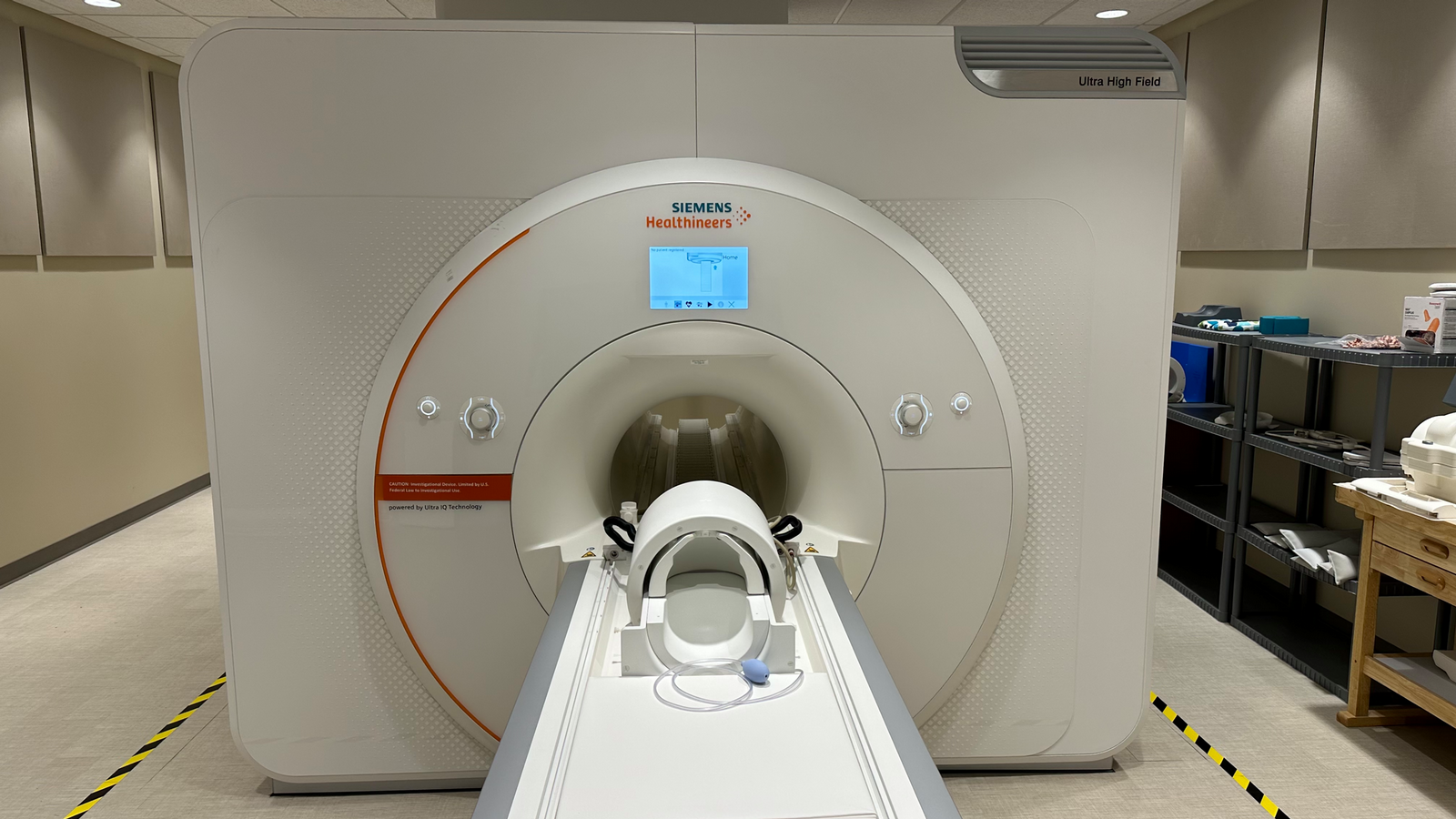 7T MRI Front View
