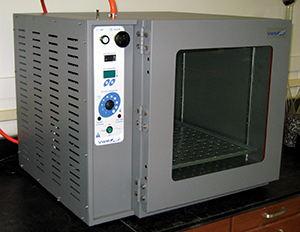 Vacuum Oven