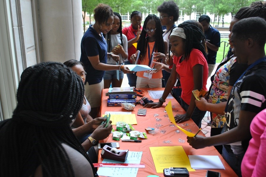 Mite Students at Tables