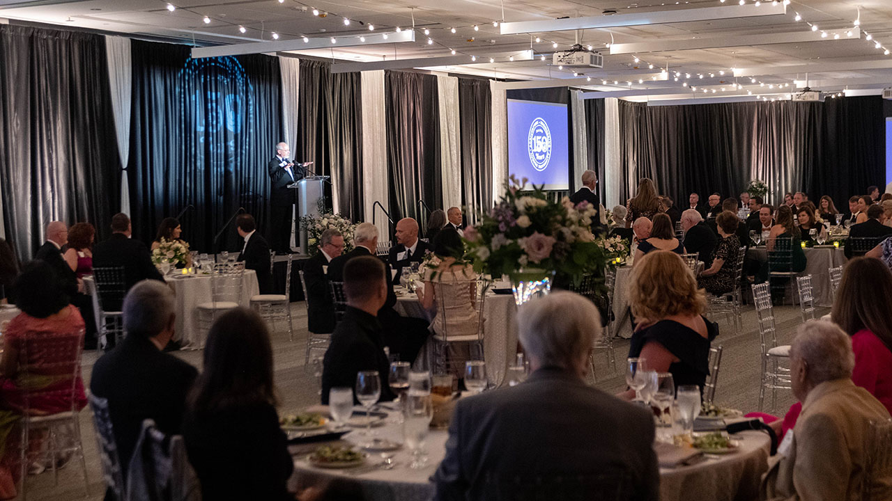 Former interim dean of engineering Steve Taylor addresses guests
