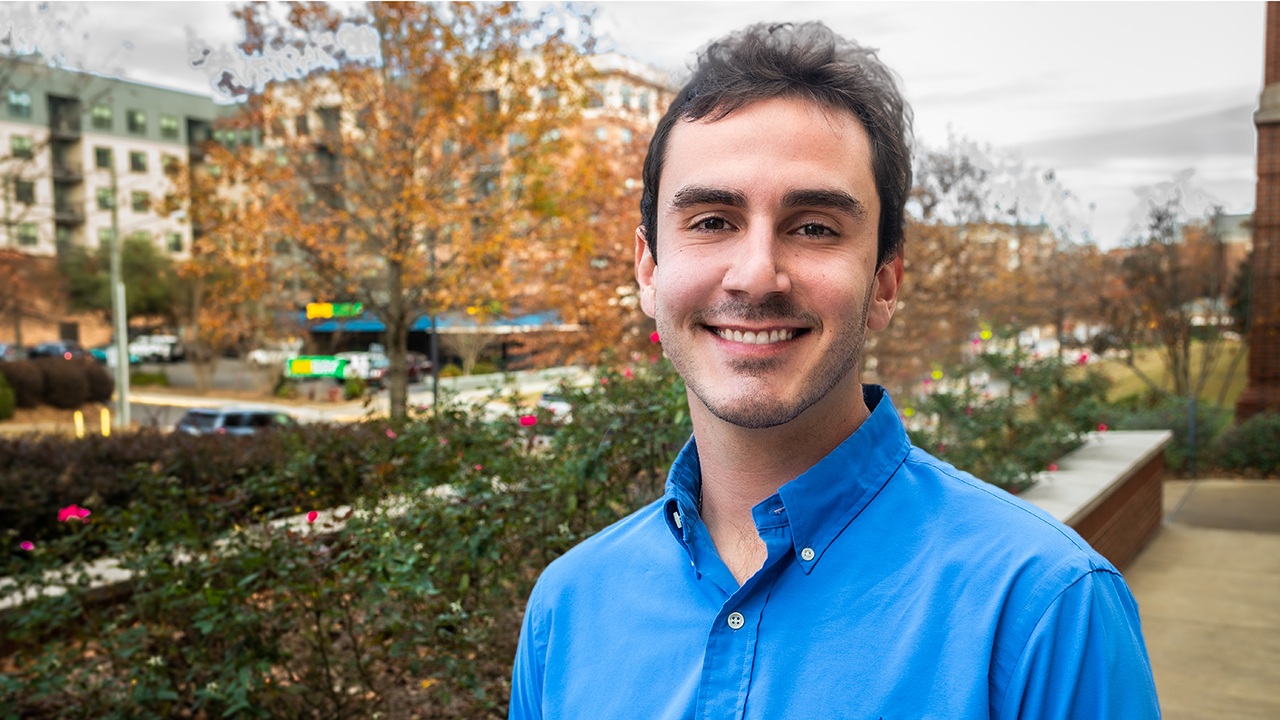 Assistant chemical engineering professor Panagiotis Mistriotis