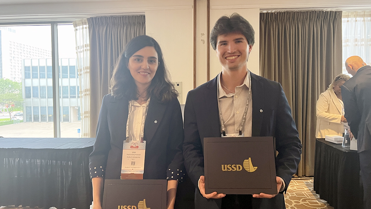 From left, Lili Rahimikhameneh and Brock Huner, graduate students in the Department of Civil and Environmental Engineering were finalists for the United States Society on Dams Kim de Rubertis Student Scholarships.