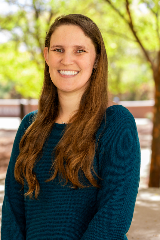 Headshot - Katie Falls