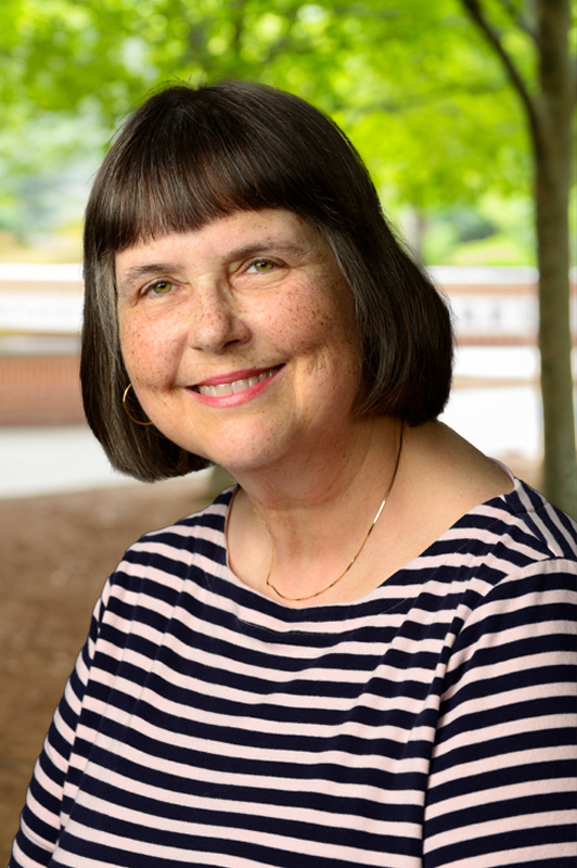 Headshot - Linda Newton
